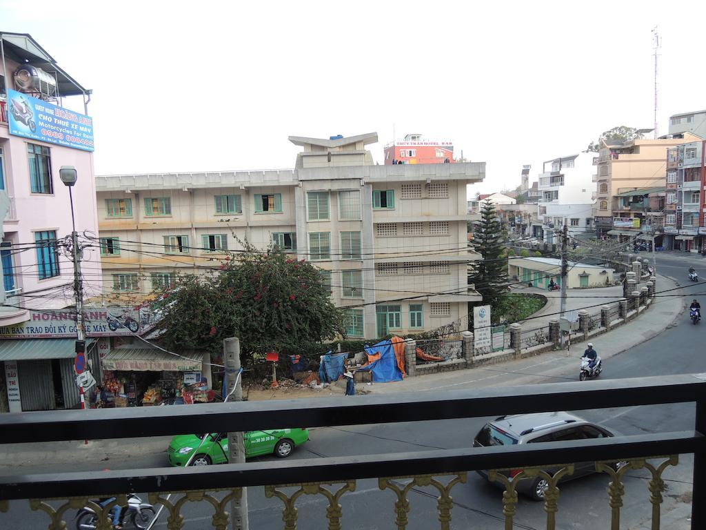 Hong Hoa Hotel Da Lat Room photo